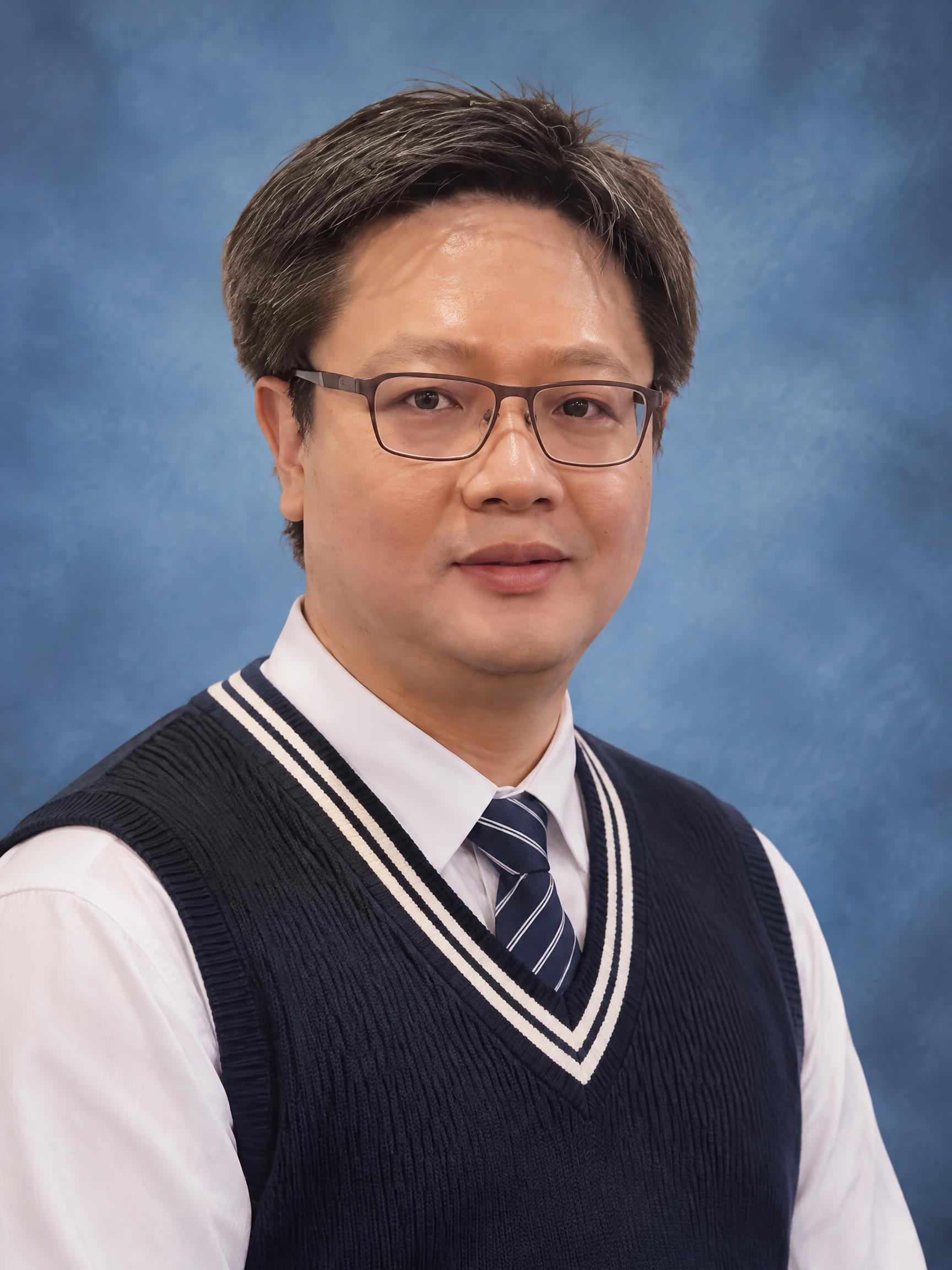 系主任